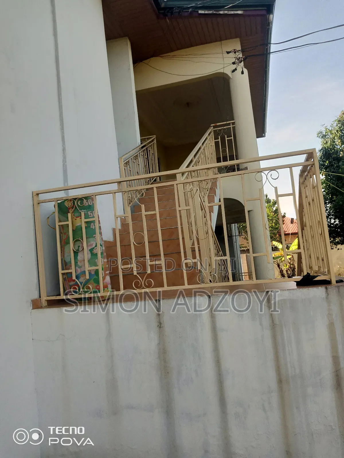 8 Bedroom House for Sale in Accra