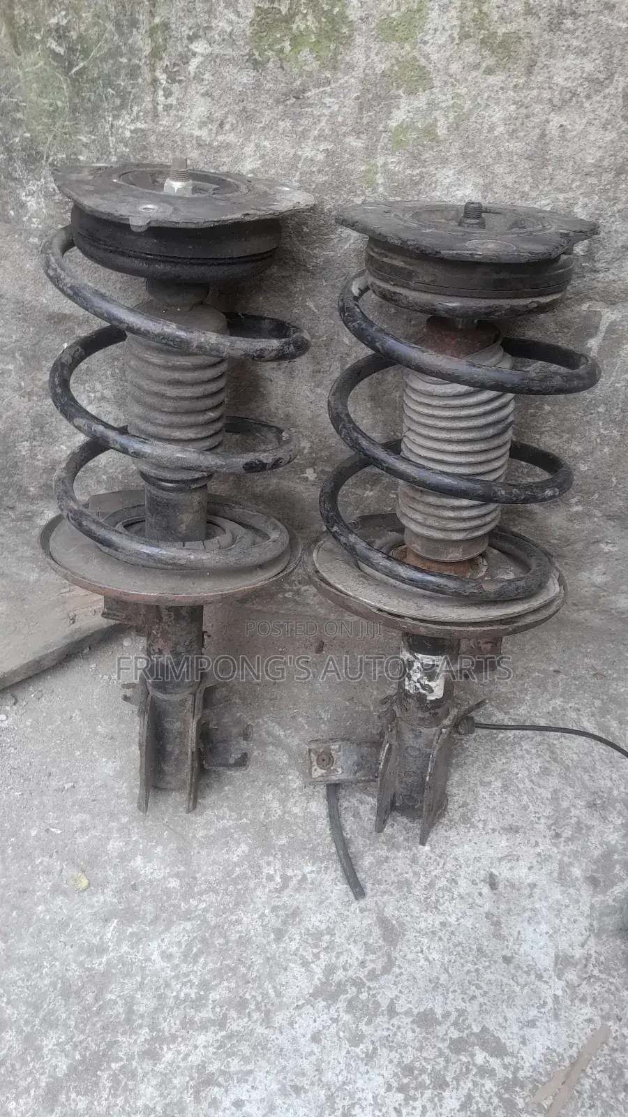 Nissan Altima 3.5 2015 Front Shocks Absorbers