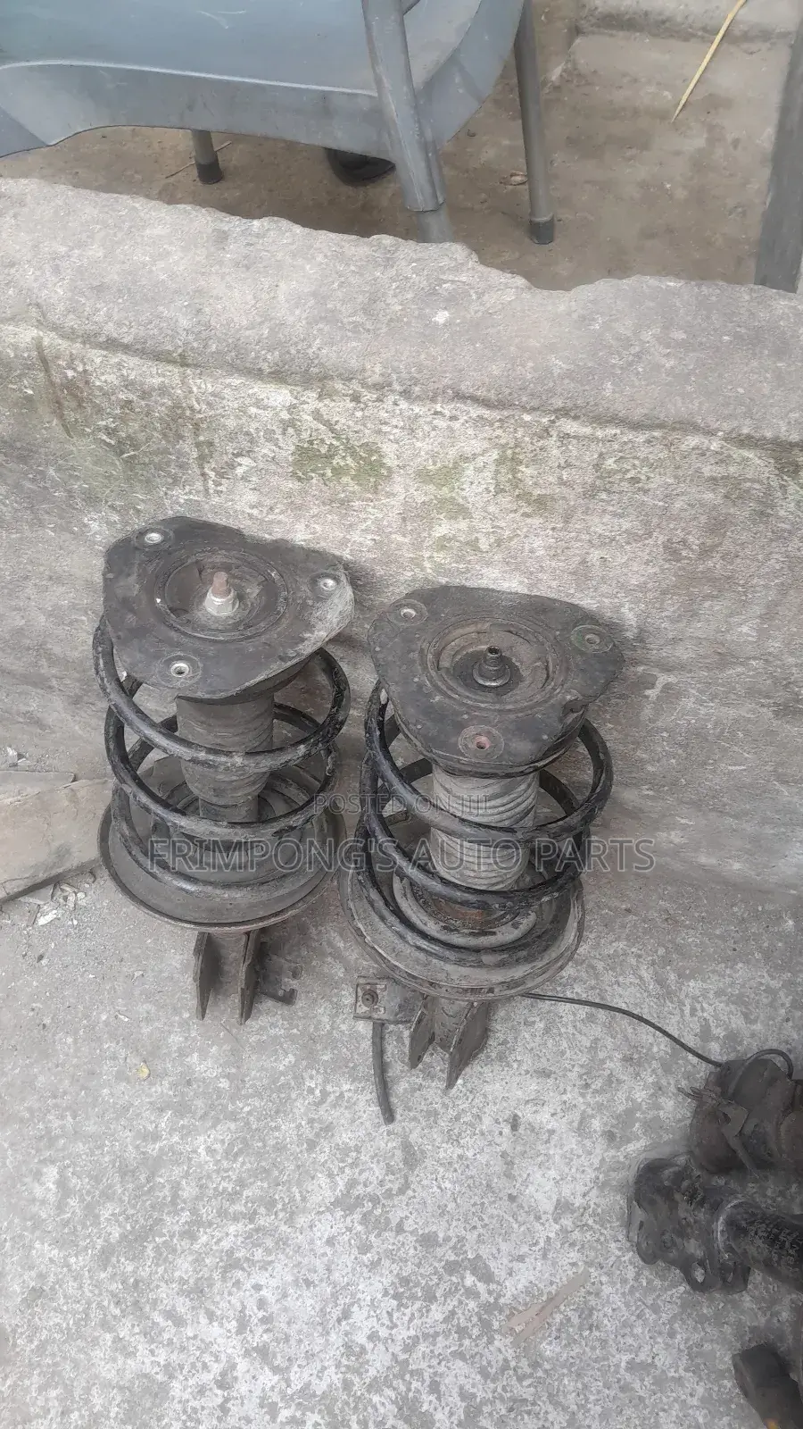 Nissan Altima 3.5 2015 Front Shocks Absorbers