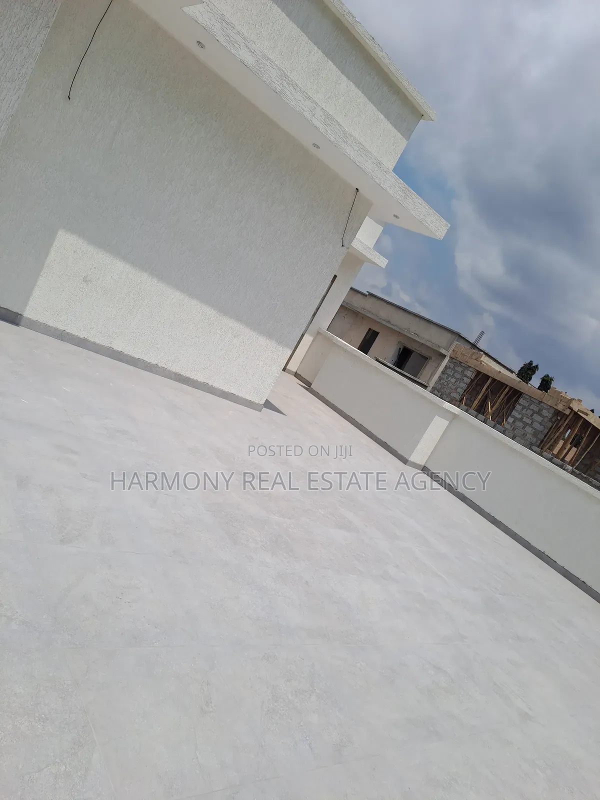 4bdrm House in Airport Residential Area for rent