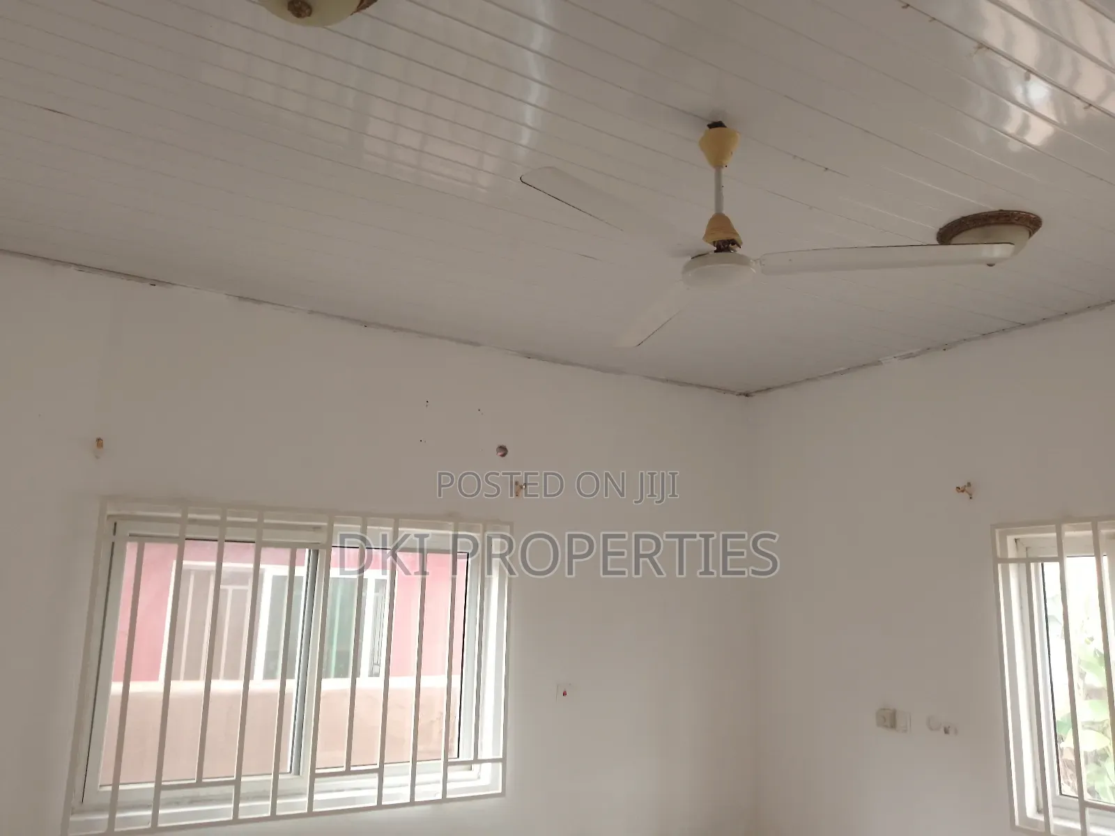 3bdrm House in Dki Properties, Adenta for rent
