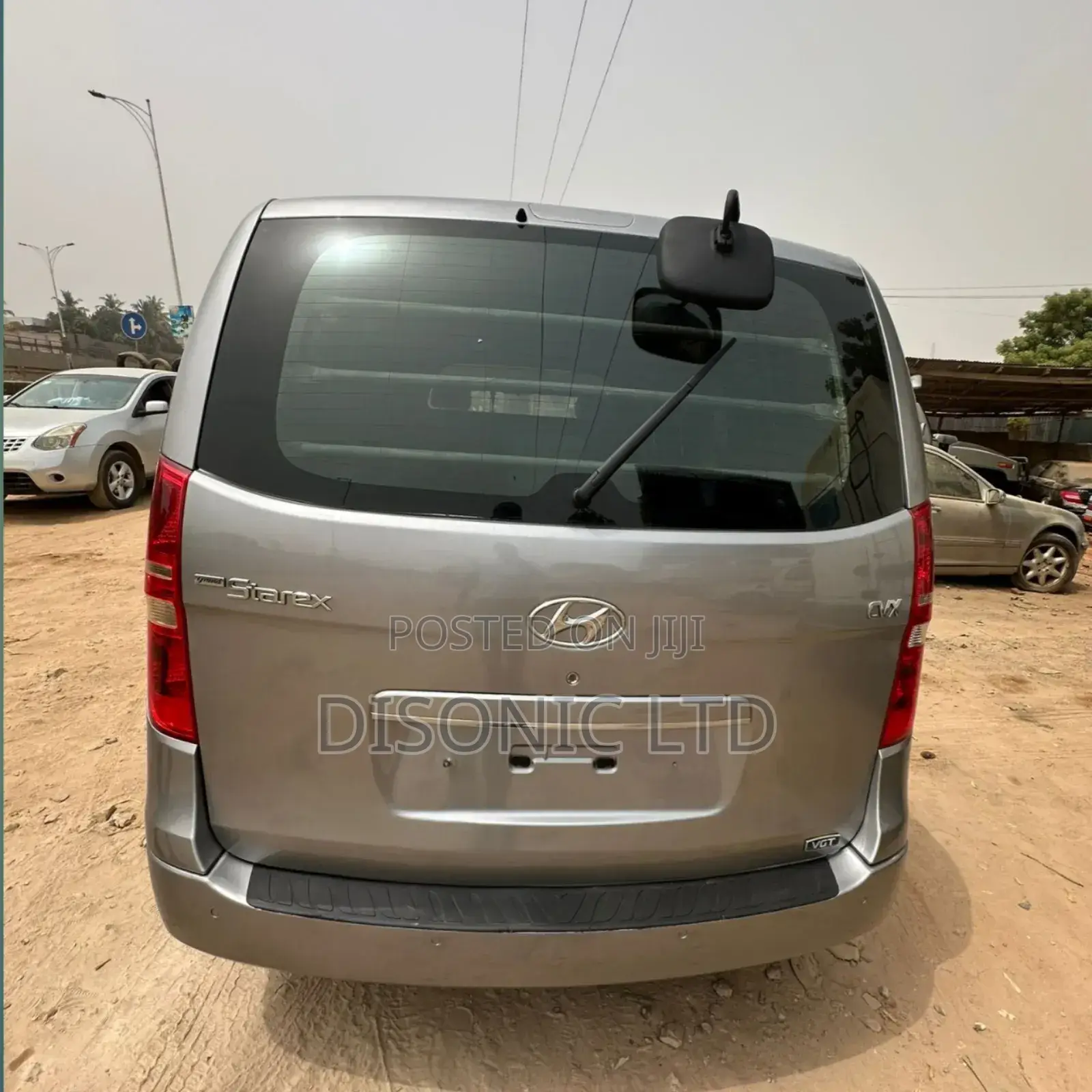 Hyundai Starex 2015 Silver