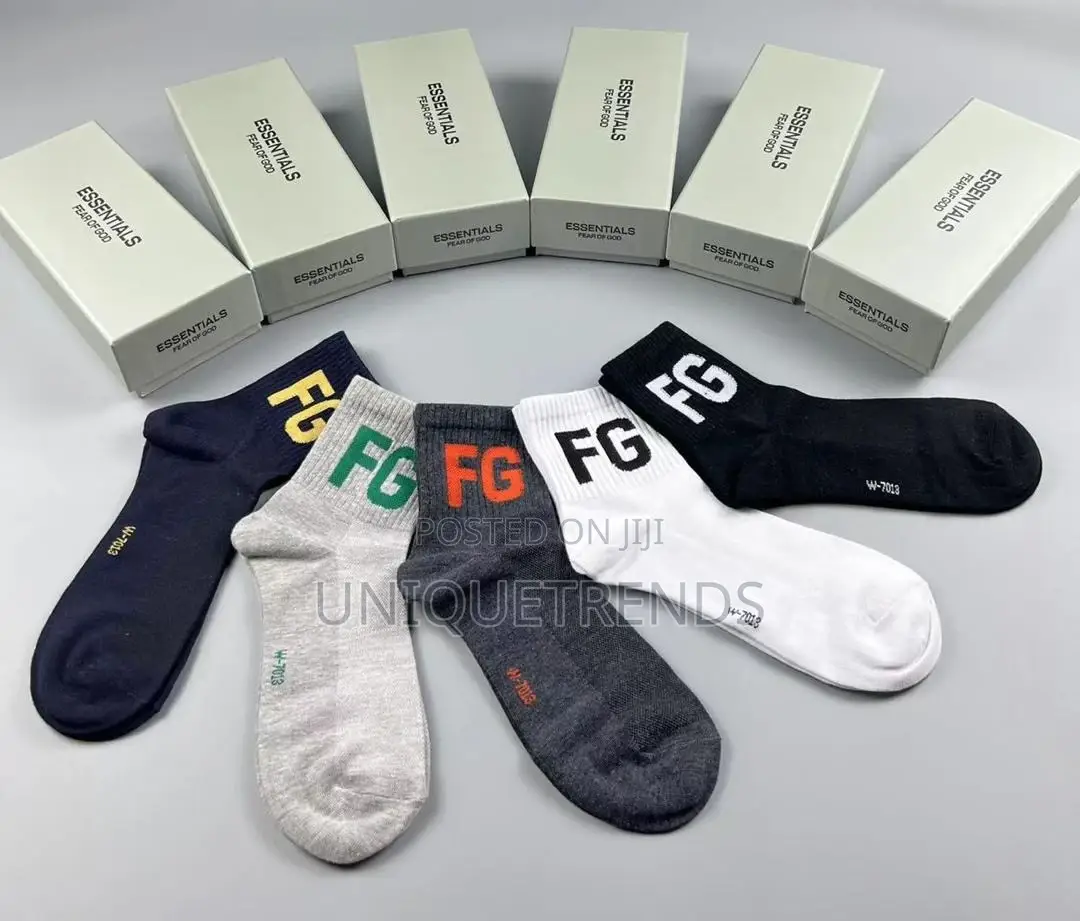 Branded Quality 5 in 1 Socks Set
