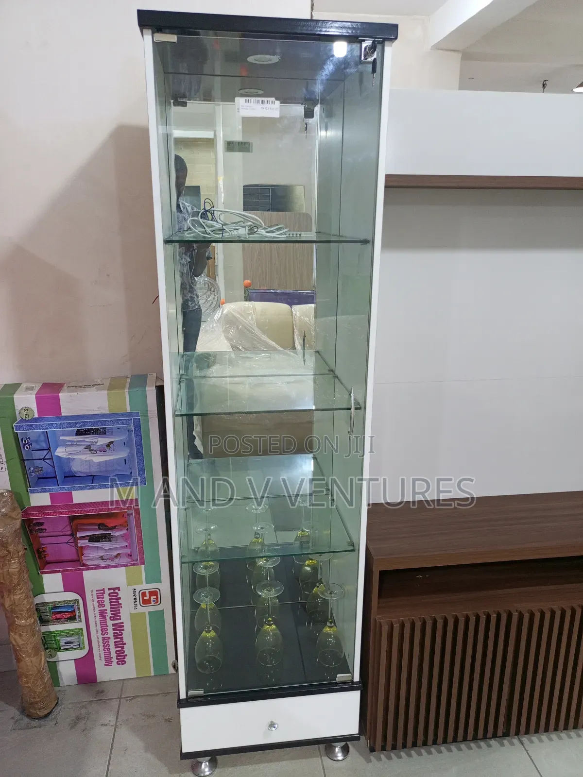 Hotel Wine Glass Cabinet