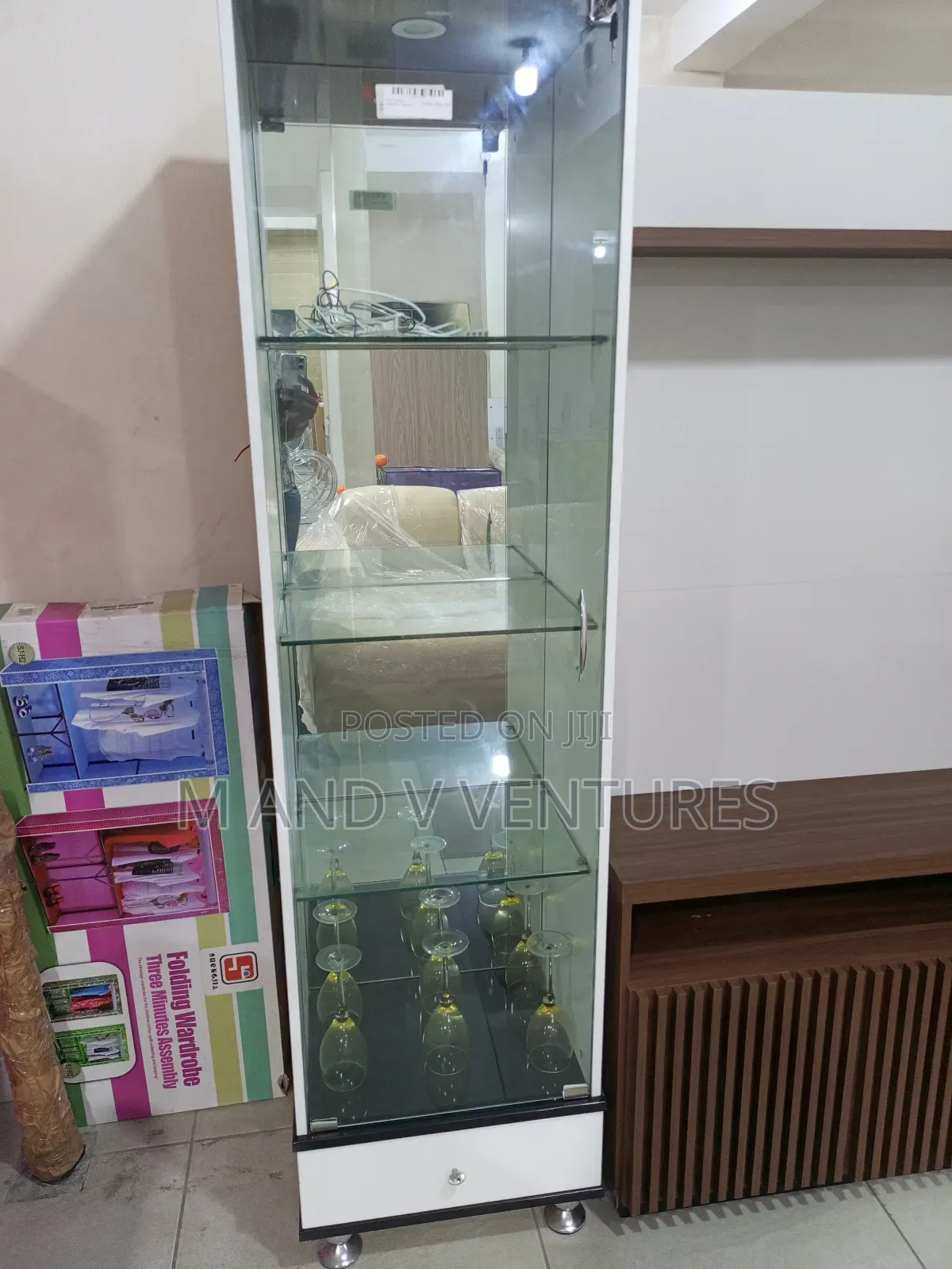 Hotel Wine Glass Cabinet