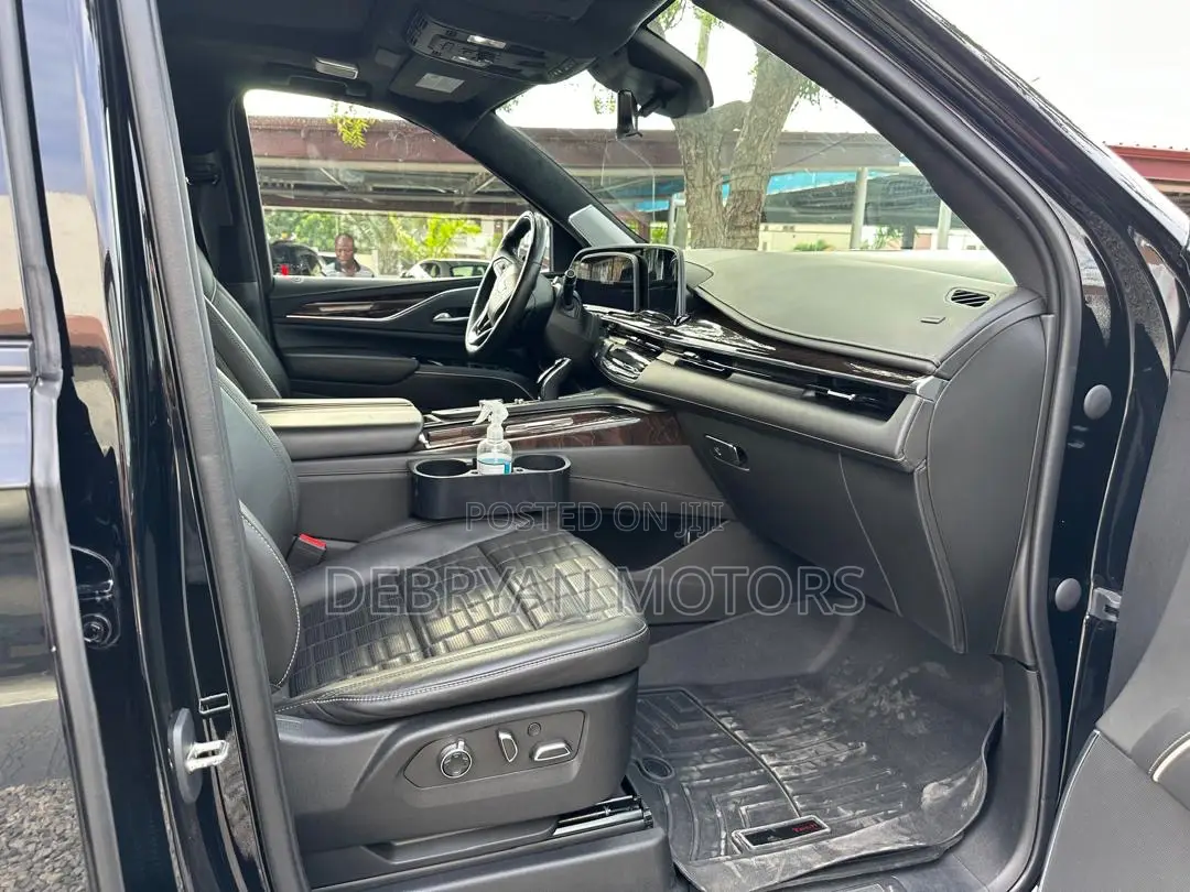 Cadillac Escalade 2023 Black