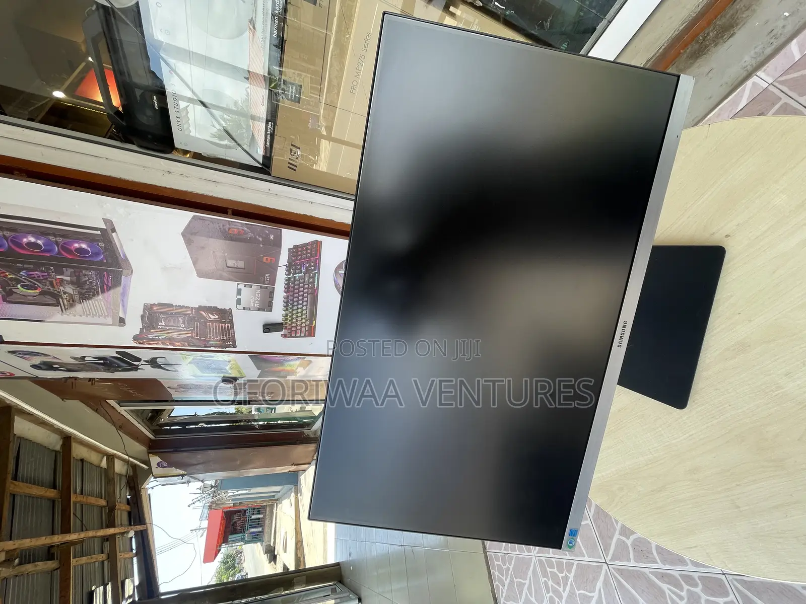 Computer Monitor