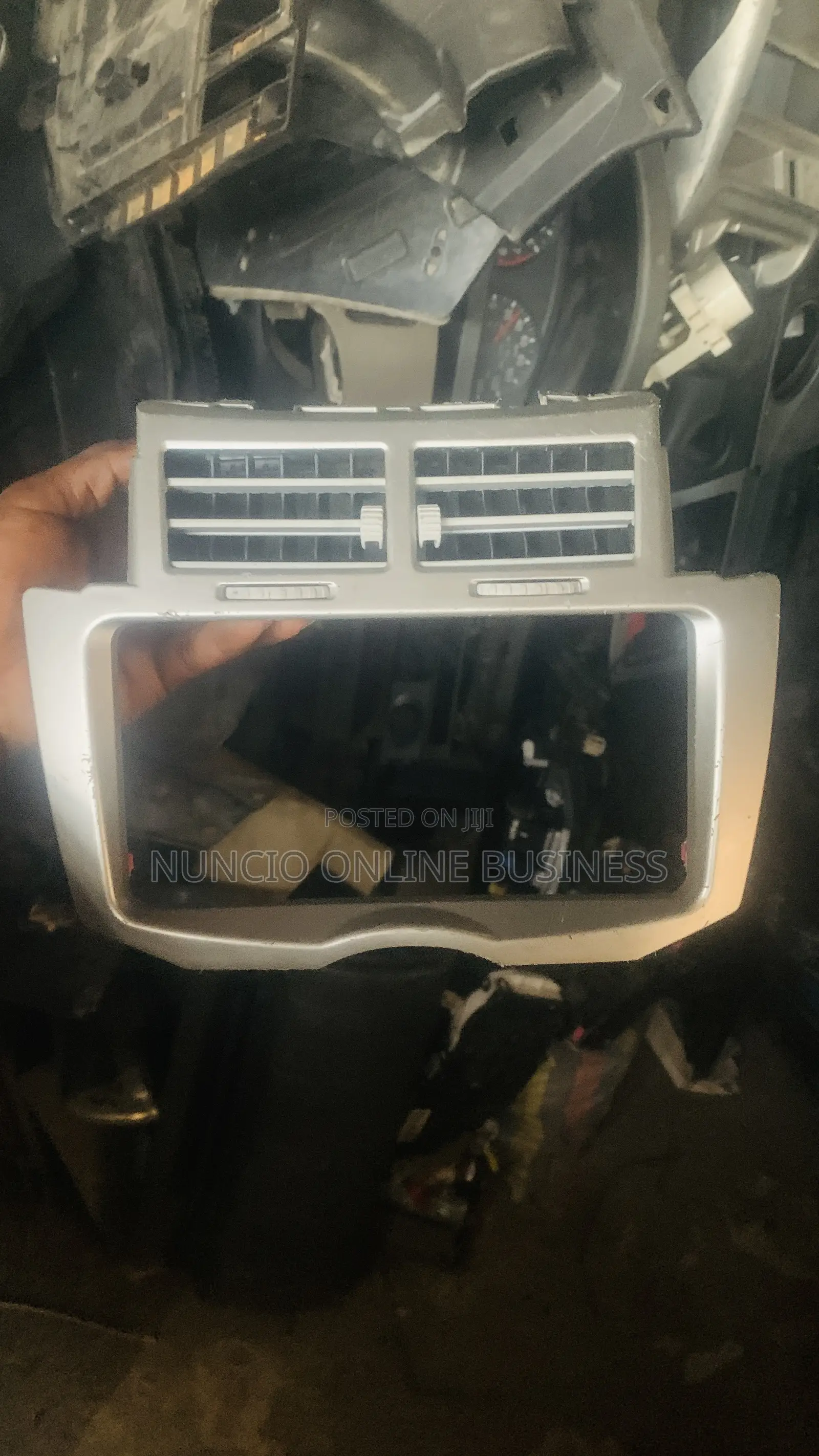 Toyota Vitz 2010 Tape Vent