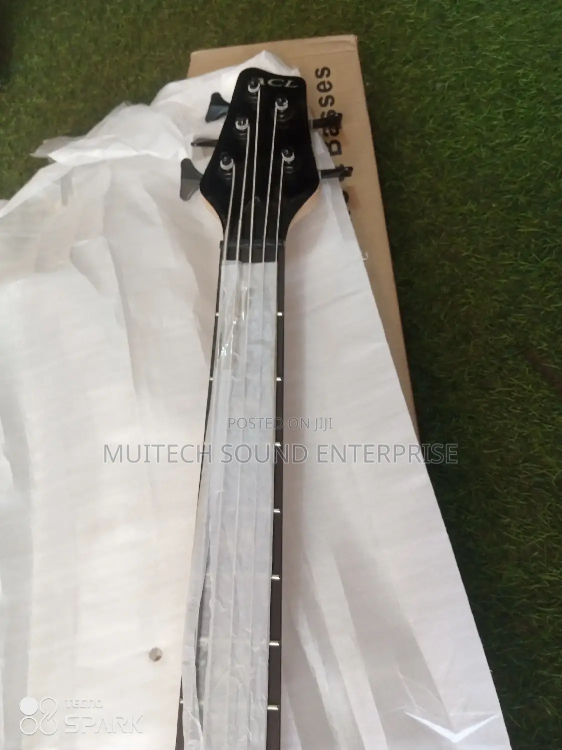 Acl Active Base Guitar