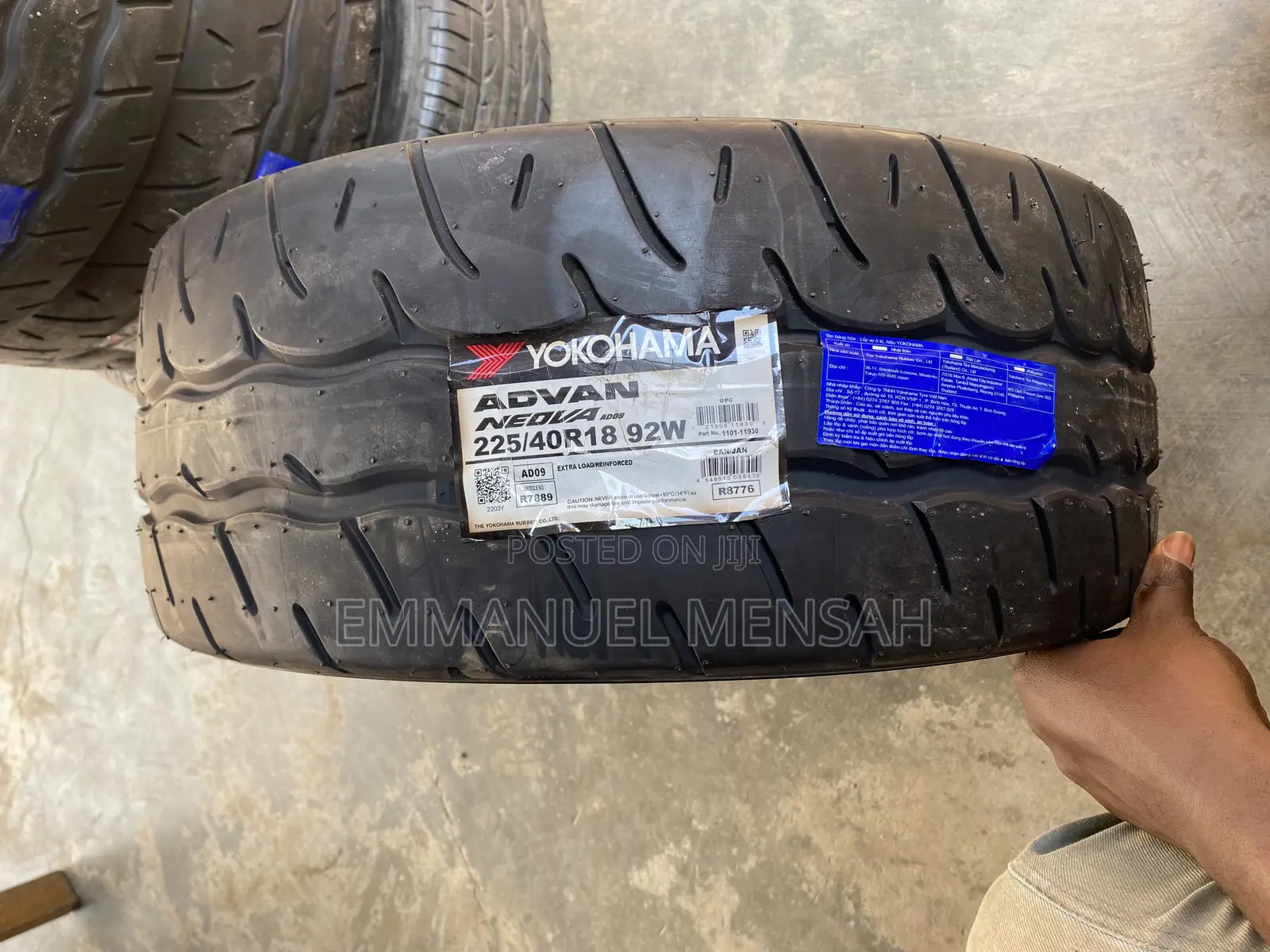 225/40r18 Yokohama Advan Neova 92W Ultra-High-Performance