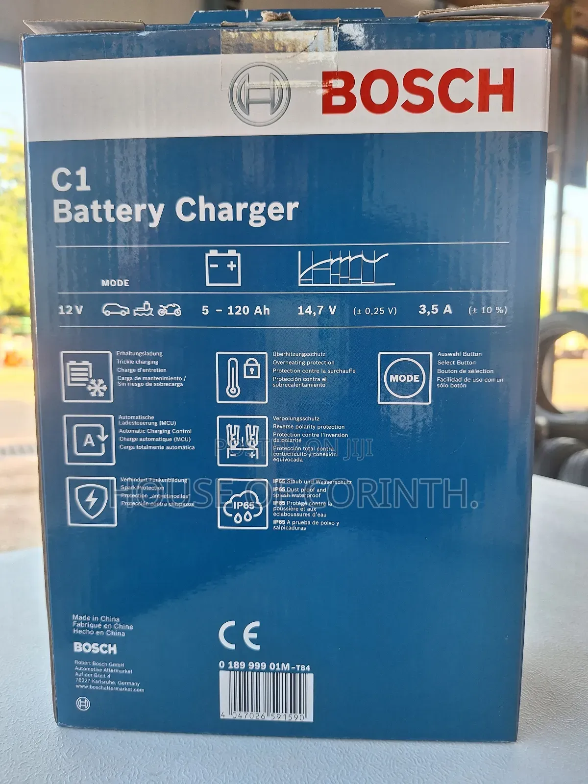 Battery Charger - Bosch. 12 Volts