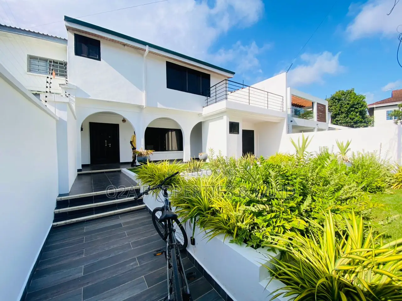 4bdrm House in Cantonment, US Embassy Area for rent