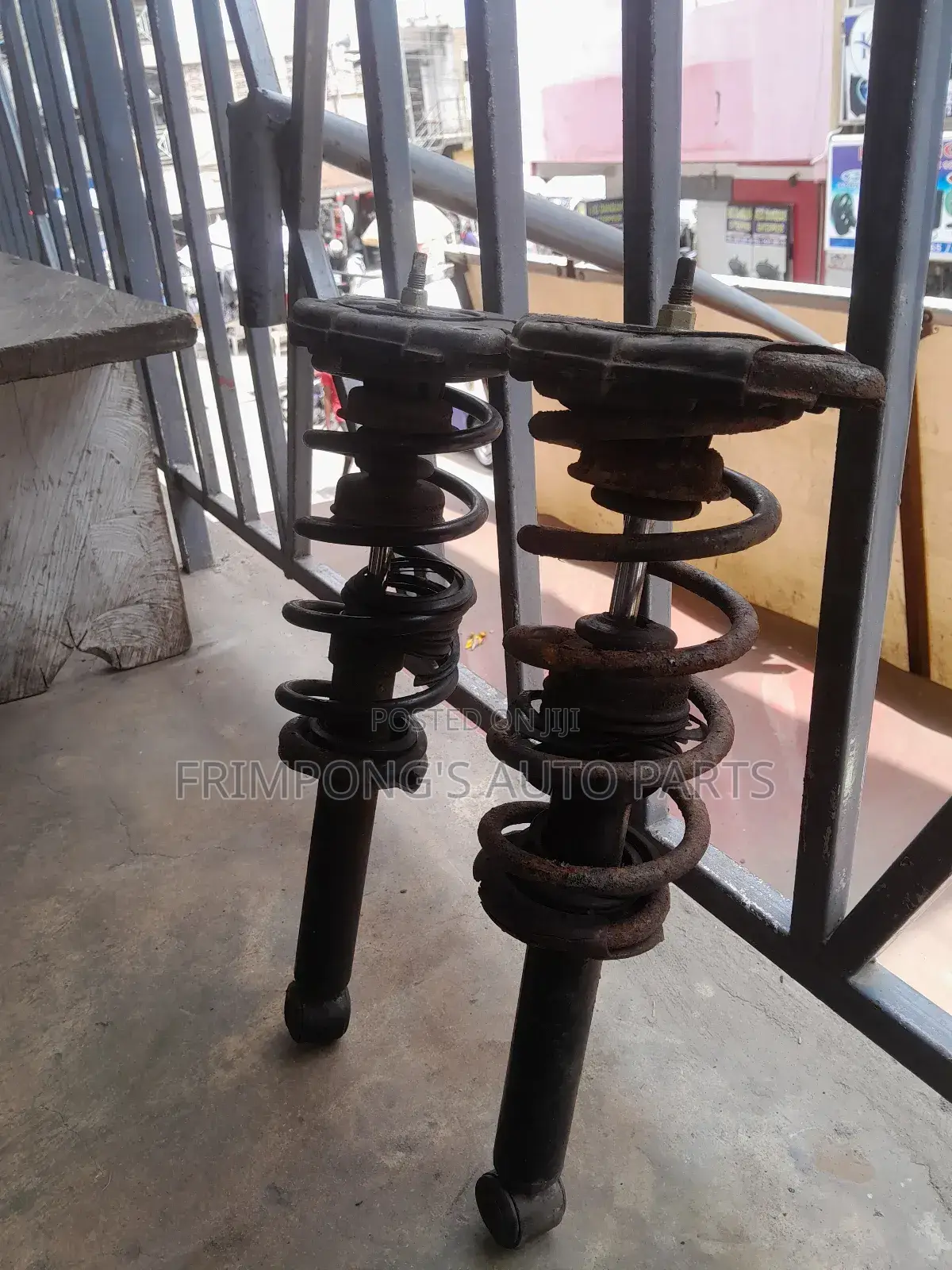 Nissan Sentra 2003 To 2006 Back Shock Absorbers