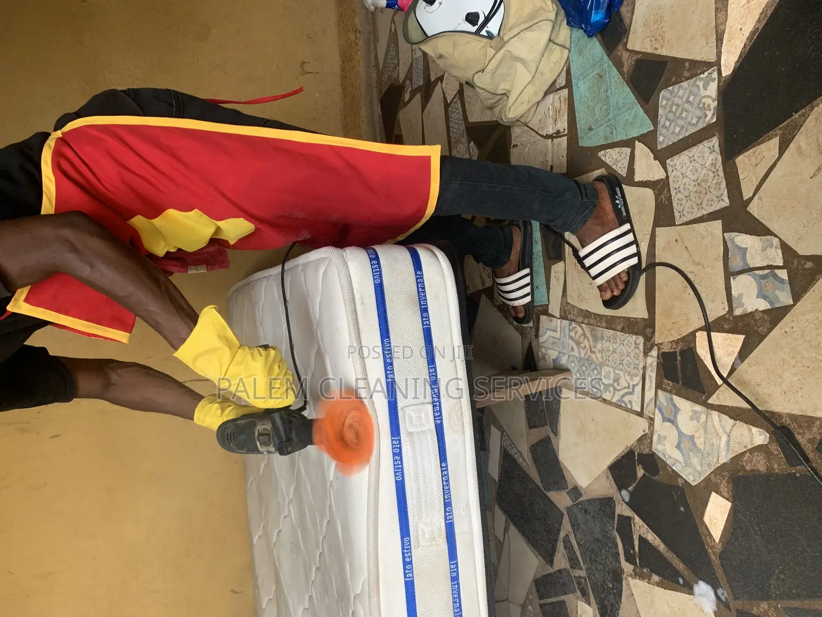 Bed, Sofa, Carpet, and All Other Cleaning Services