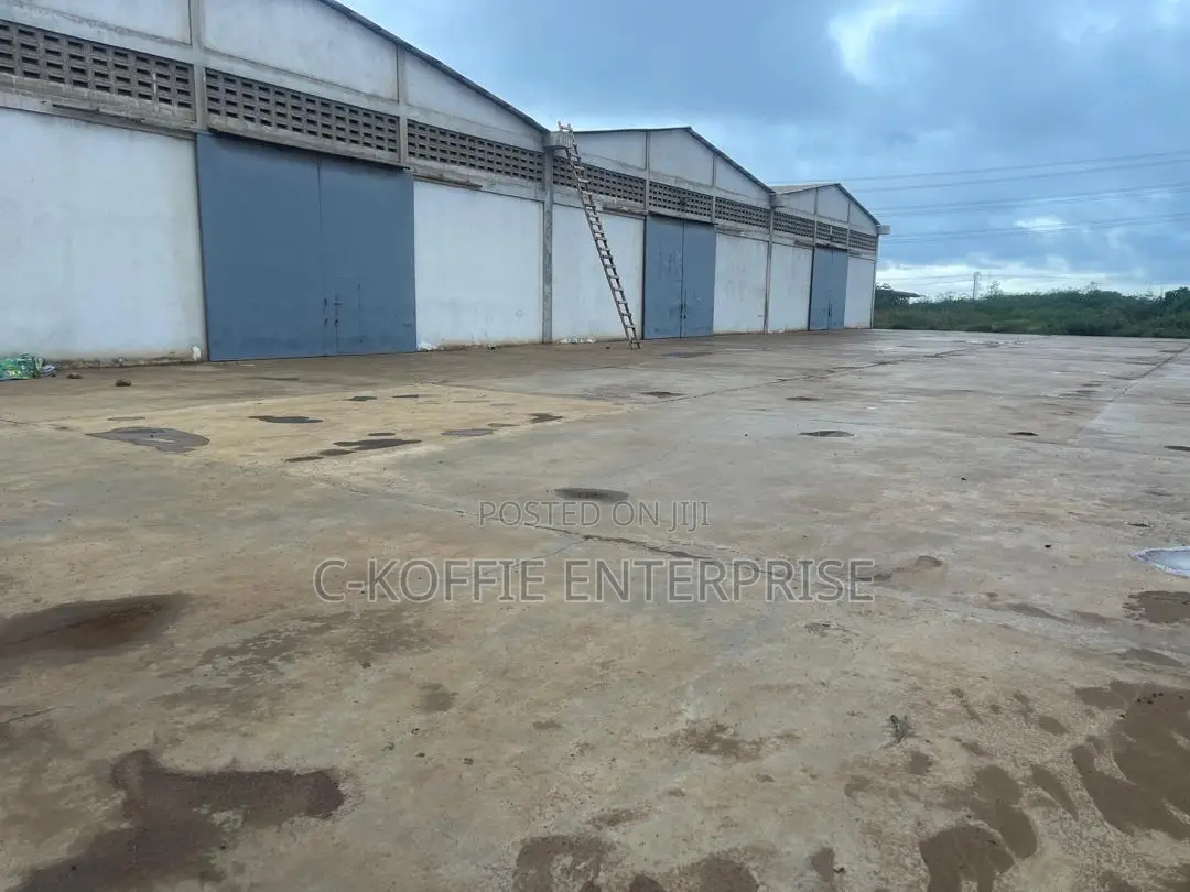 1000 SQM Warehouse at Tema for Rent