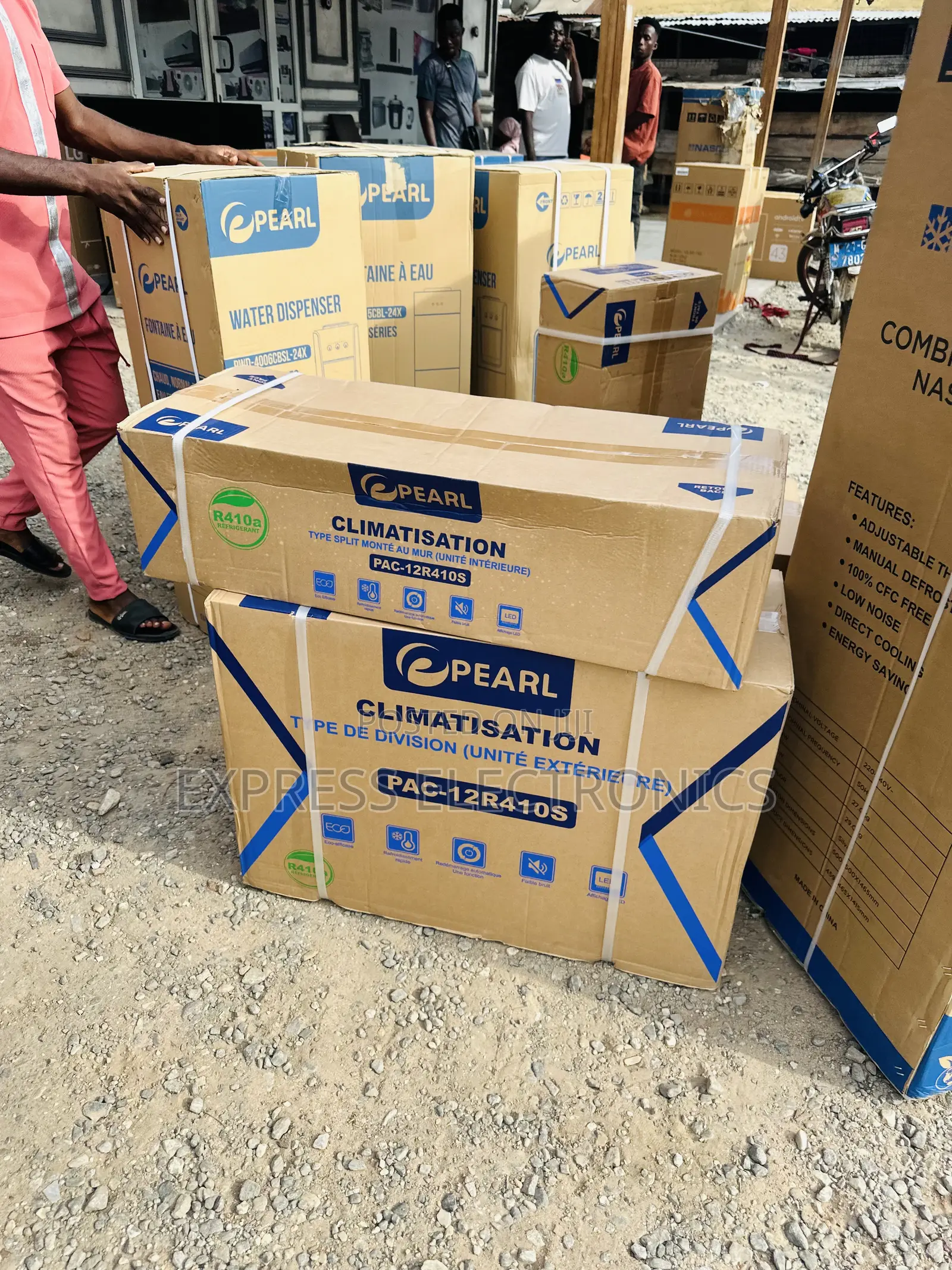 Available Now at Store Pearl 1.5hp Split R410 Gas White