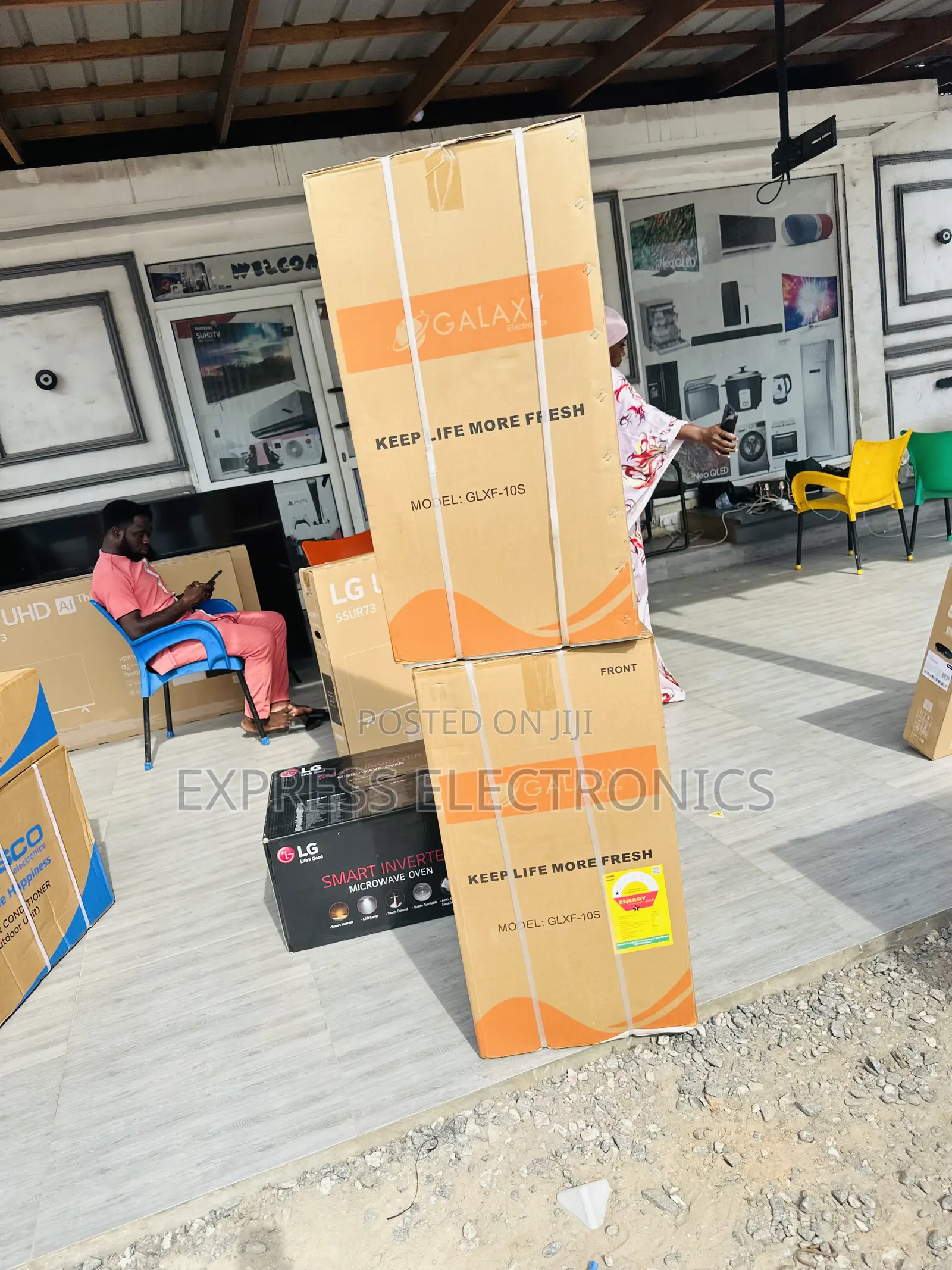Better Deal on Galaxy Single Door Fridge Table Top