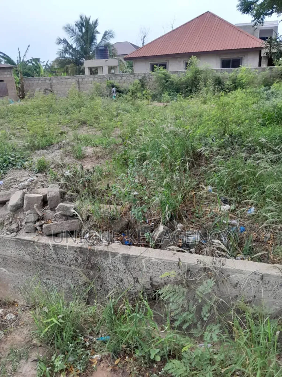 Plot for Sale in Aburi Tollbooth