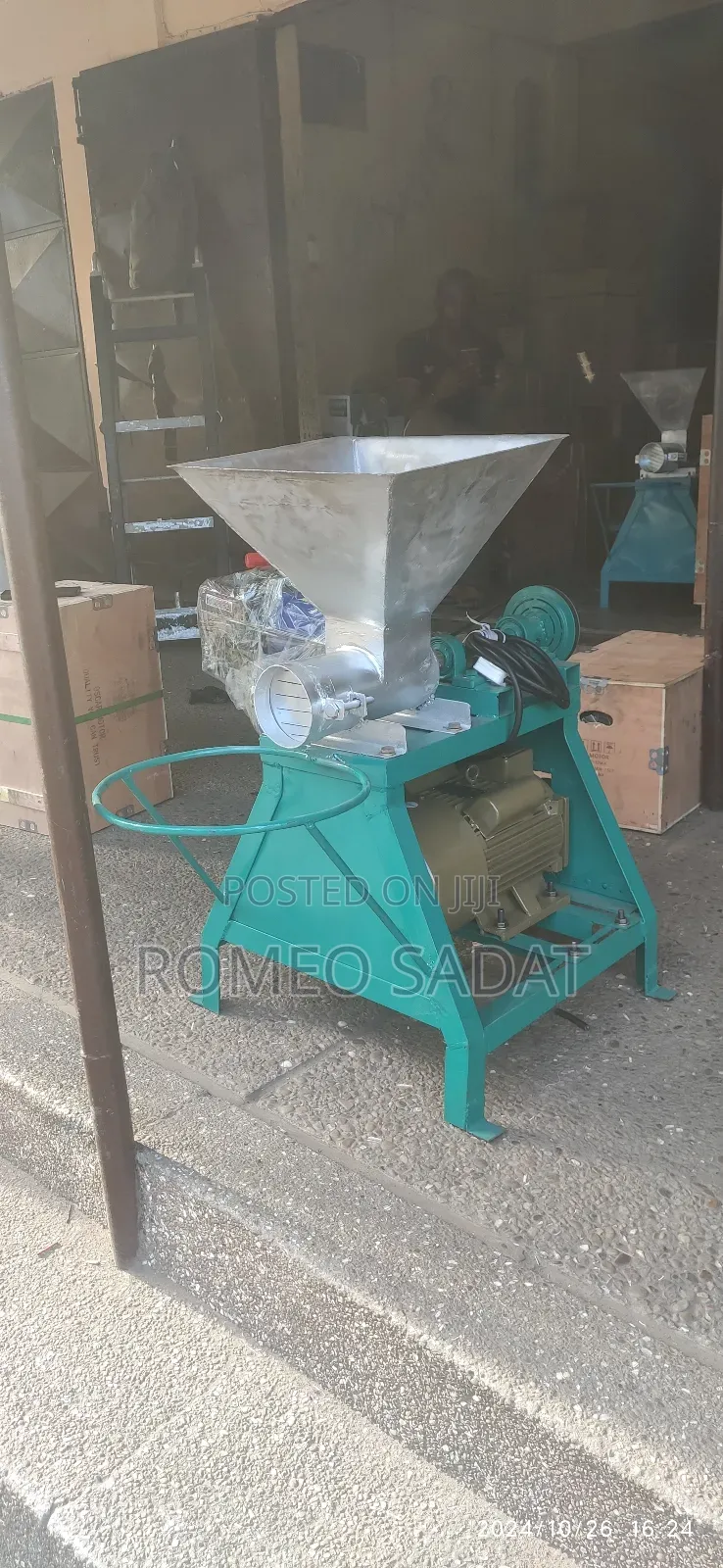 FUFU Machine With Electric Motor and Petrol Engine Complete