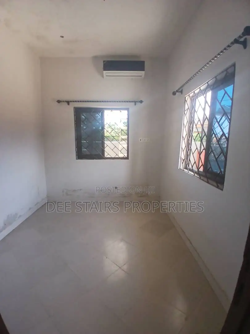 1bdrm Apartment in Teshie Greda Estate, Manet Junction for rent