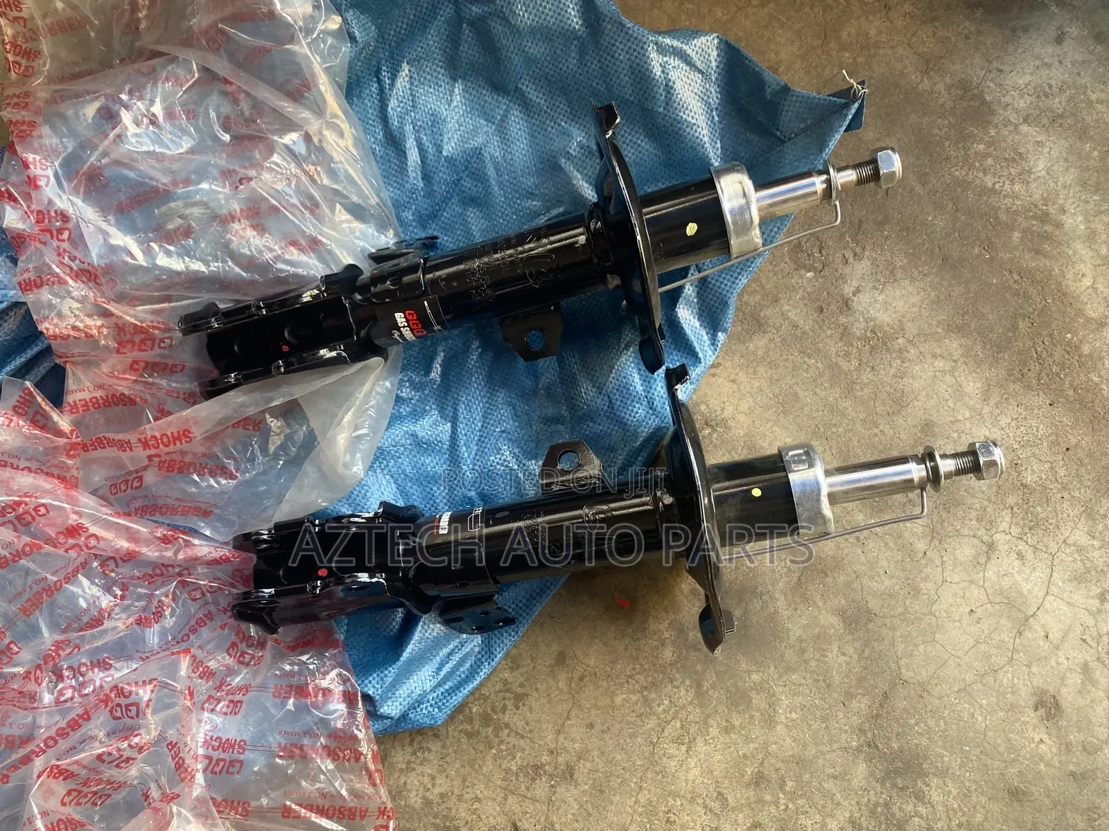 Toyota Corrolla 2004,2005,2006,2007,2008 Front Shocks