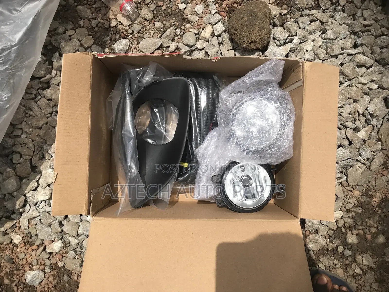 Toyota Yaris Saloon 2007,2008,2009 Fog Lights and Covers