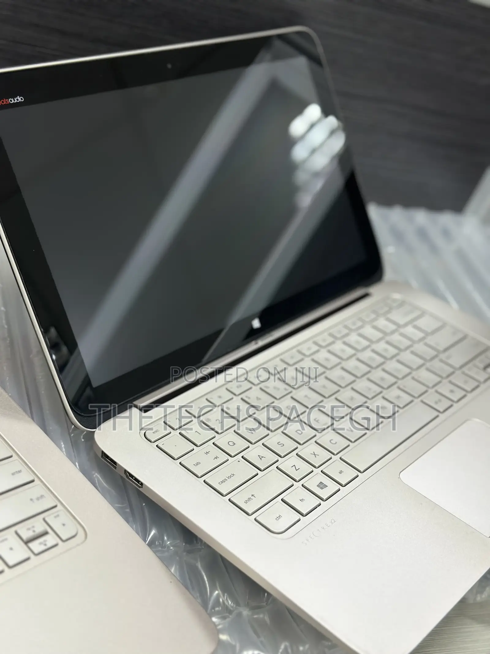 Laptop HP Spectre X2 4GB Intel Core I5 SSD 256GB