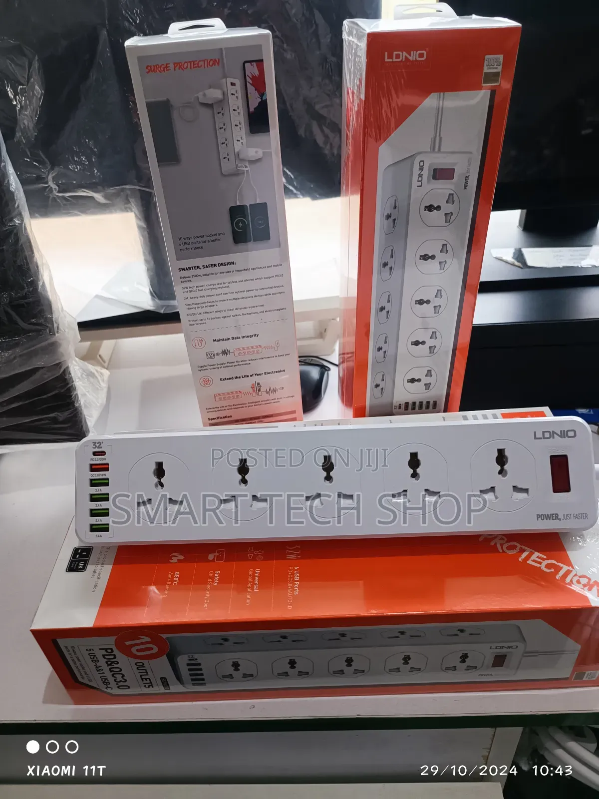 LDNIO Extension Power Socket Strip With 10 Sockets 6 Type-c