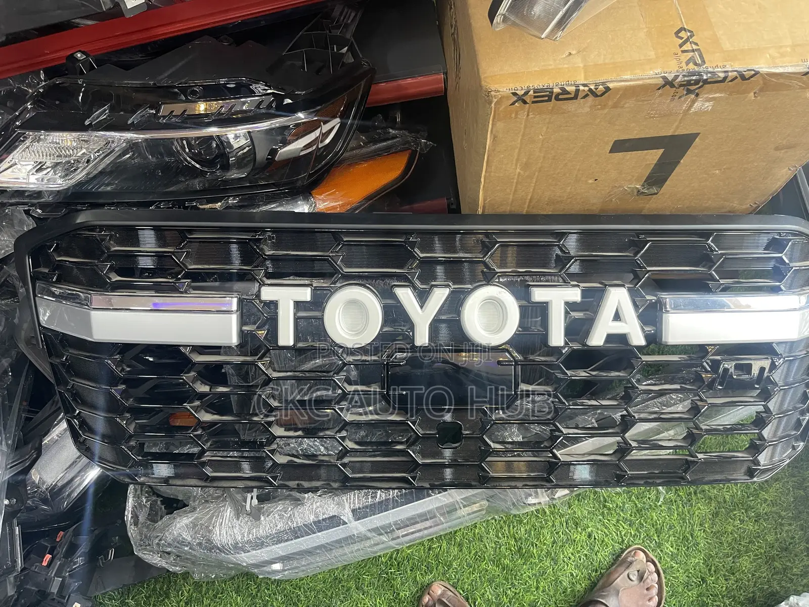 Land Cruiser 300 Front Grille