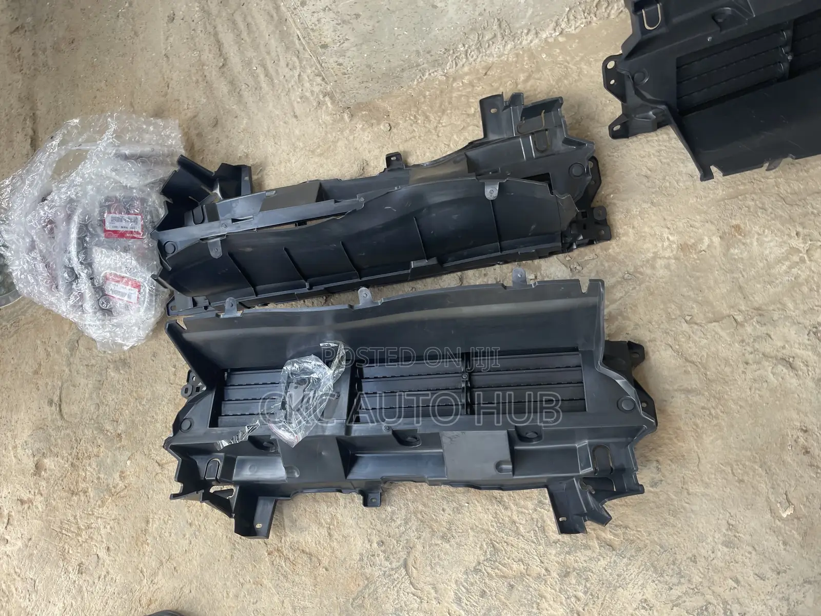 Honda CRV 2017 to 2020 Shatter Grille