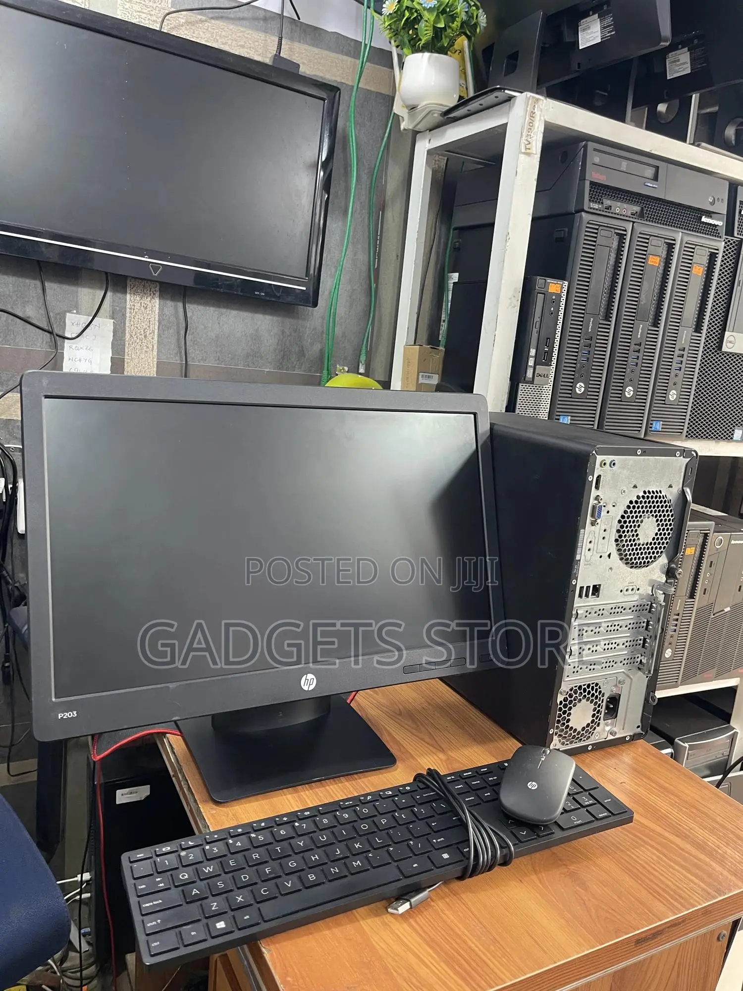 Desktop Computer HP 8GB Intel Core I5 SSD 512GB