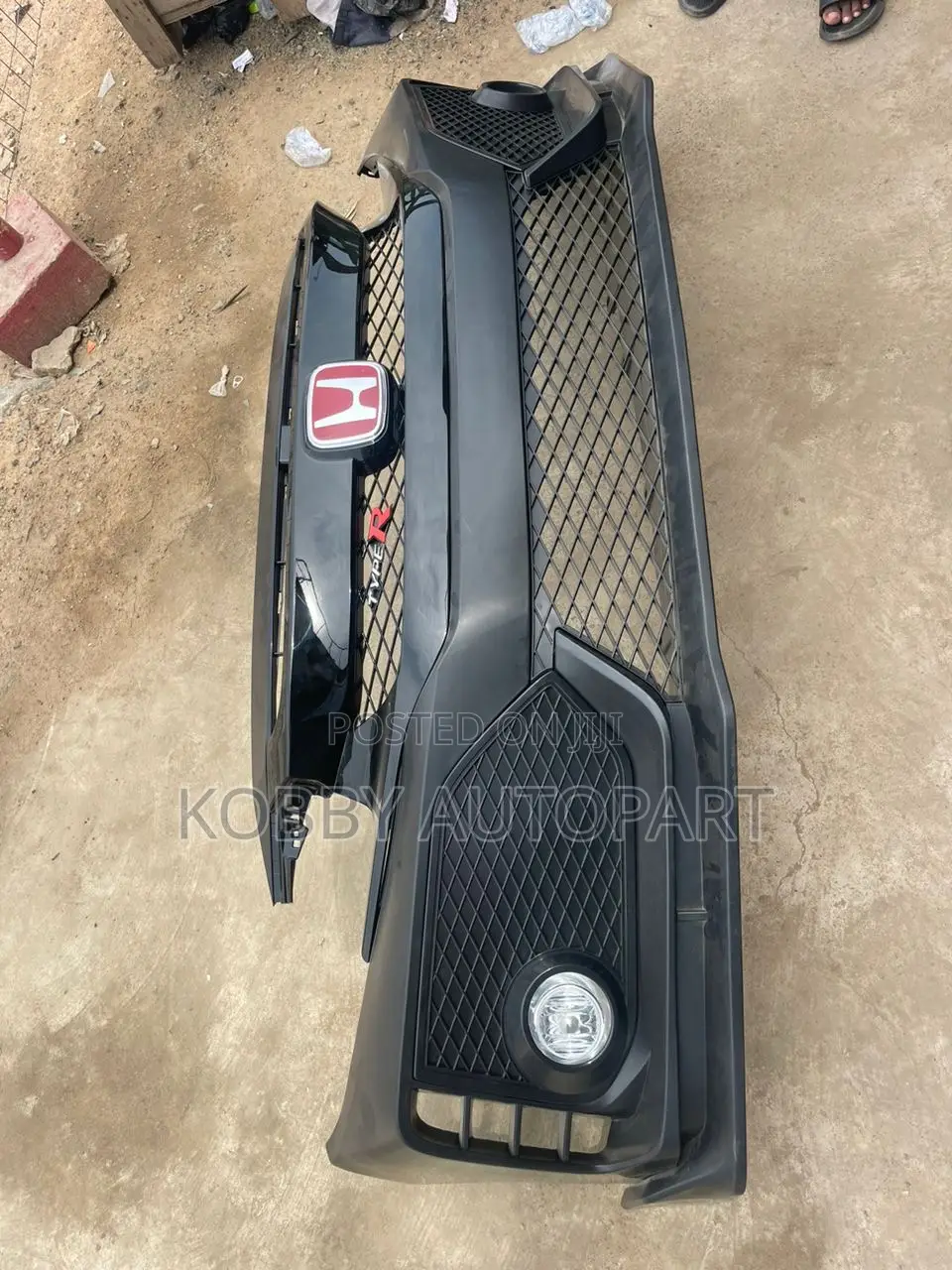 Civic Spec Front Bumper Salon Hatchback