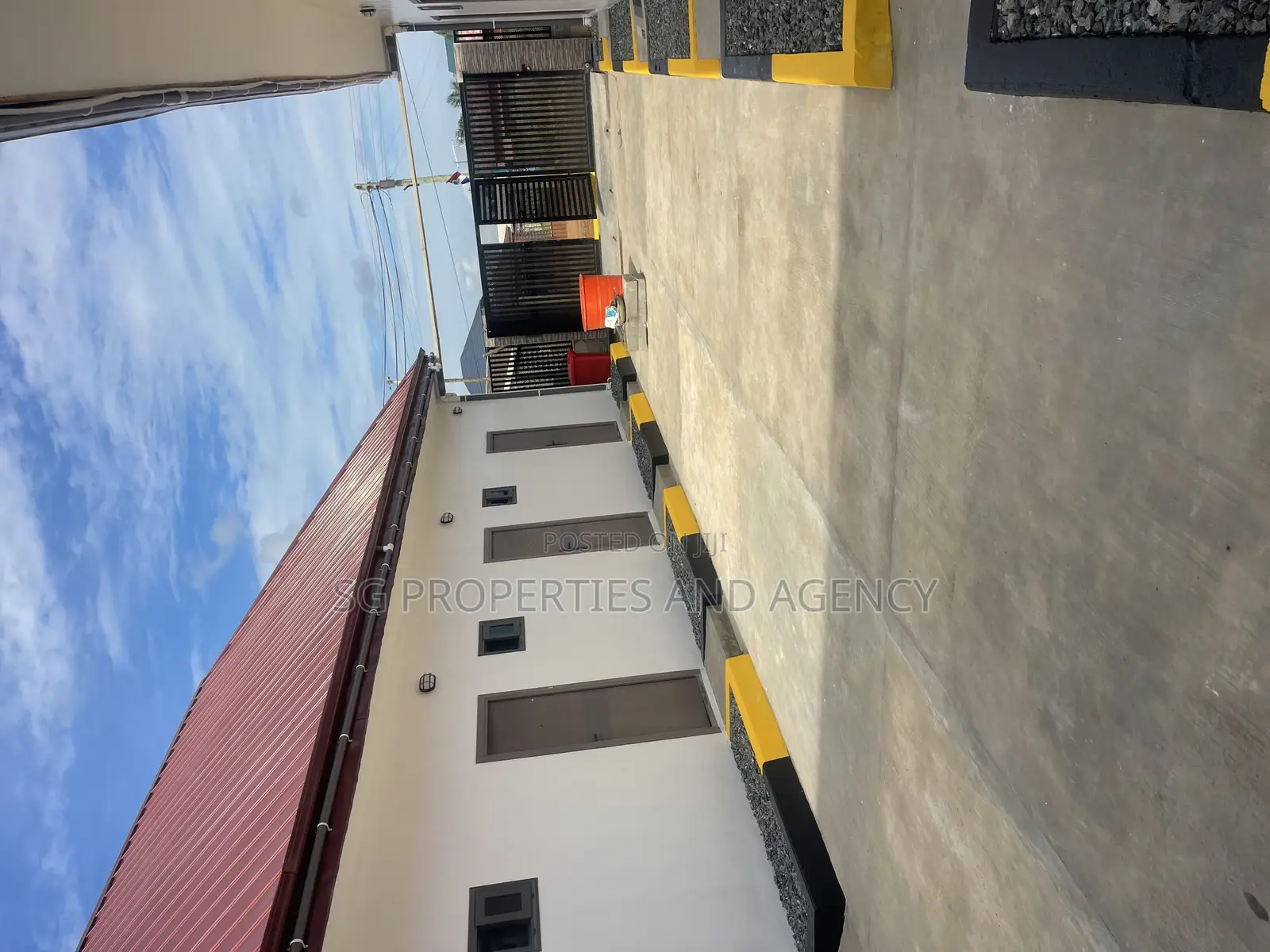 1bdrm Apartment in Spintex for rent