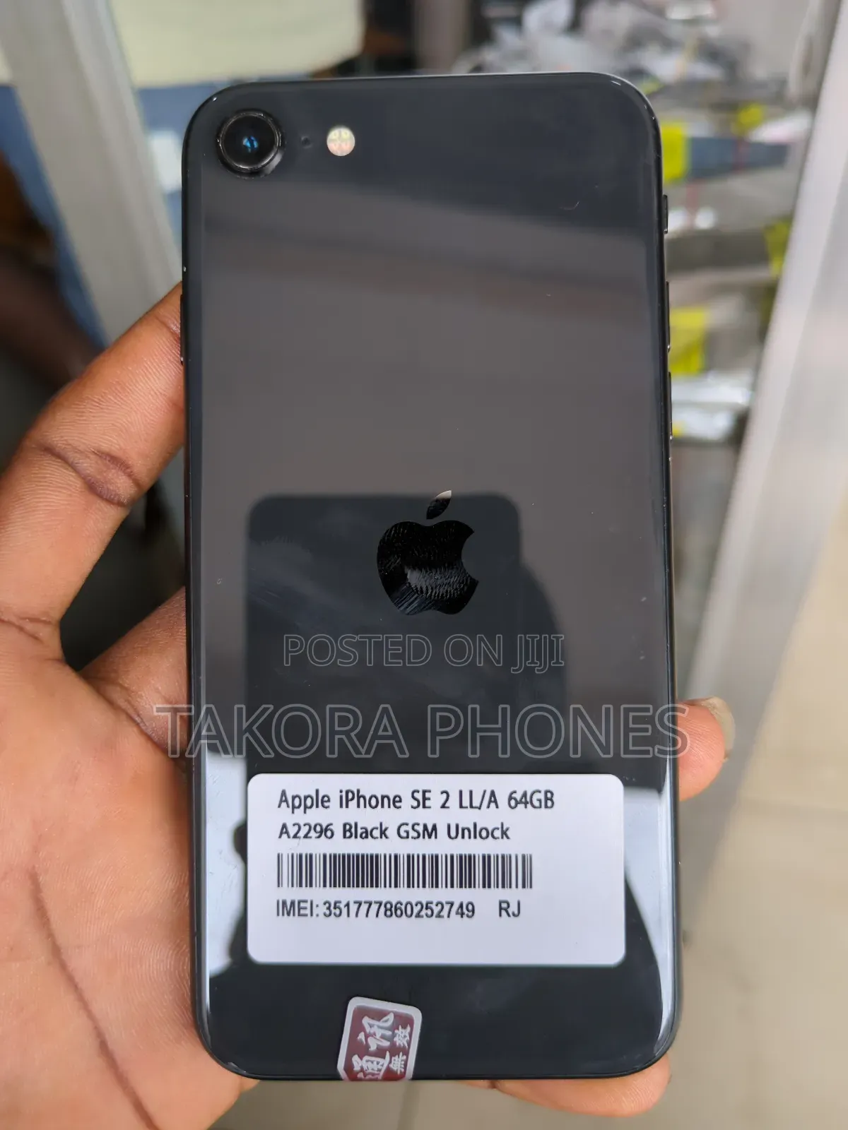 Apple iPhone SE (2020) 64 GB Black
