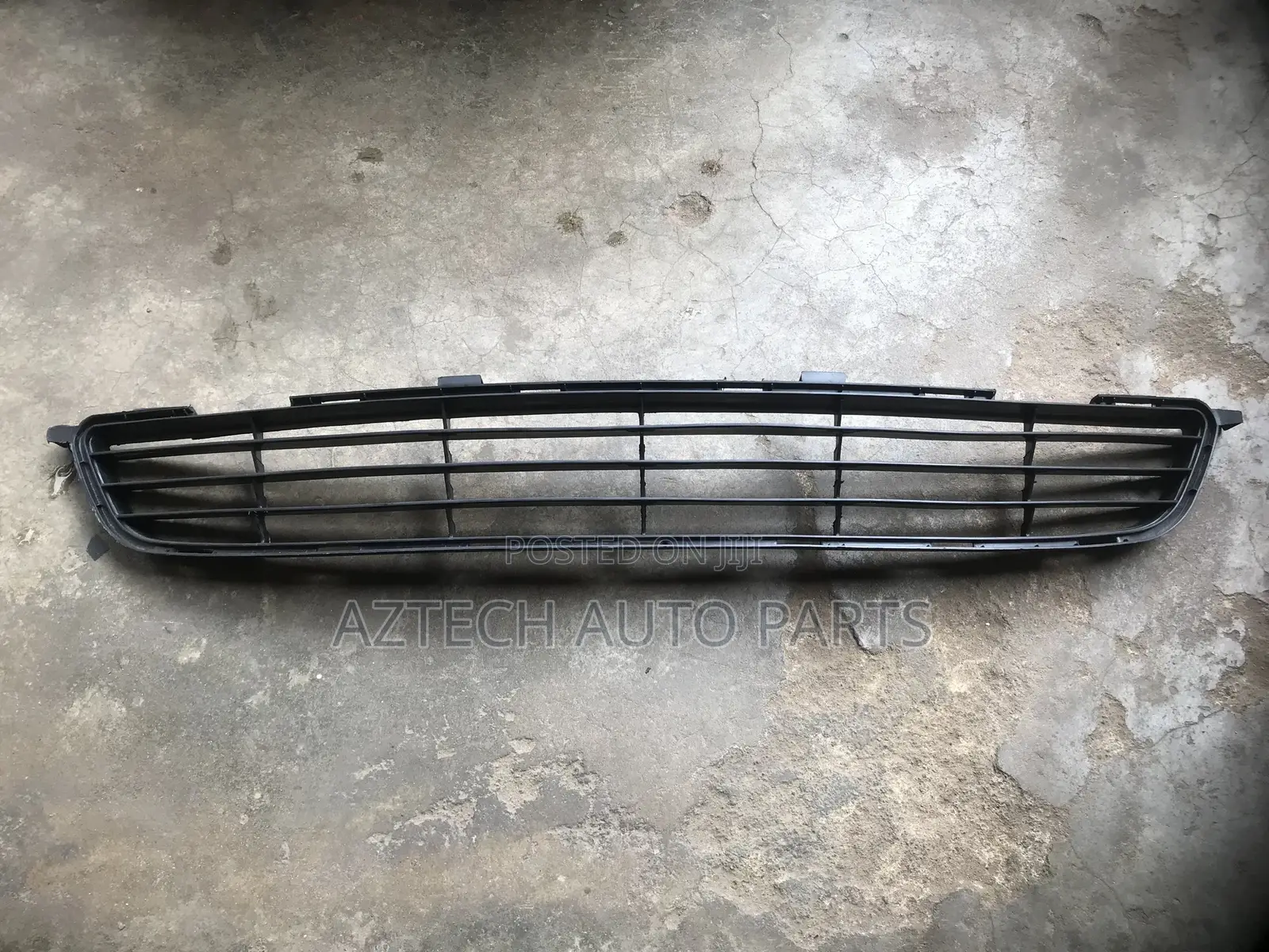 Toyota Corrolla 2009,2010 Bumper Grille / Down Grille