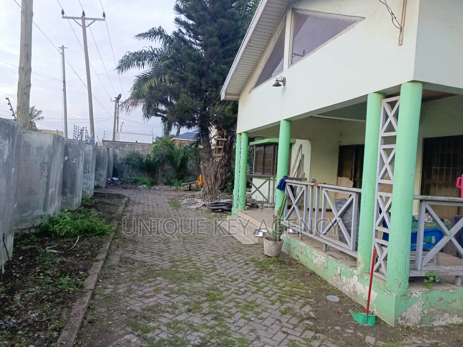 4bdrm House in Unique Key Agency, American House for sale