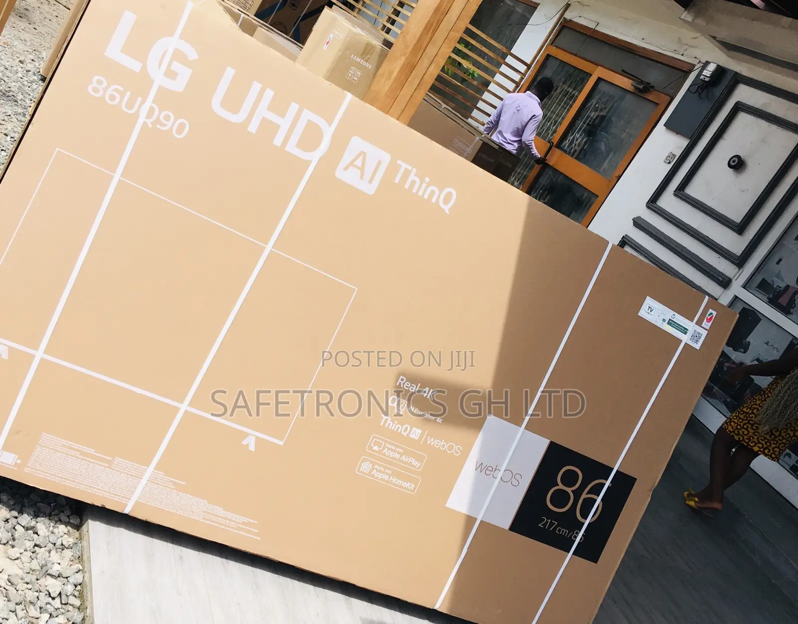 LG UR78 Led Brand New 86 Inch Smart UHD Tv