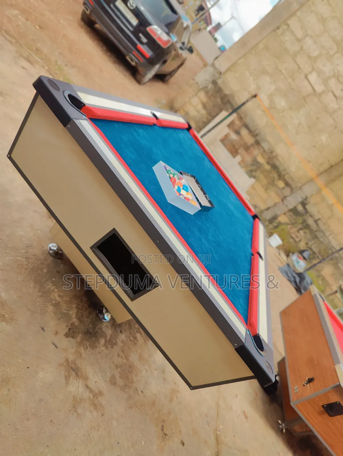 Normal Snooker(Not Coins Operated) With Freebies Items