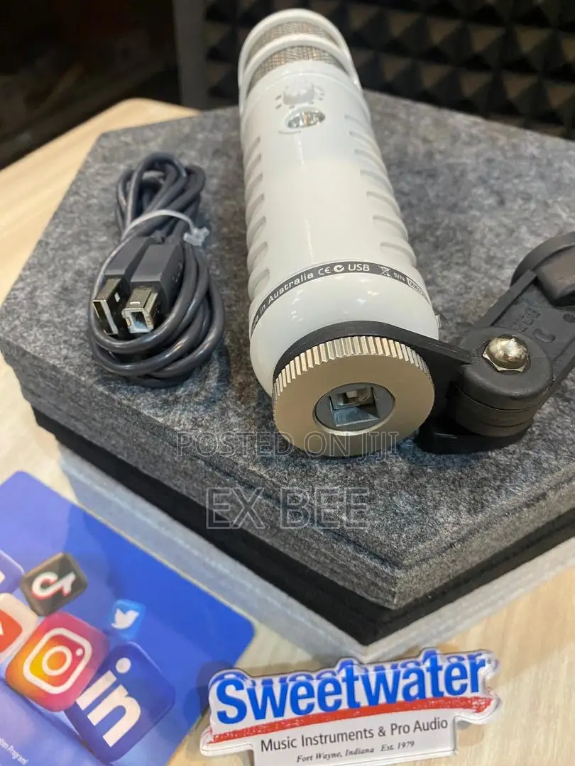 Rode Podcaster Usb Dynamic Broadcast Microphone