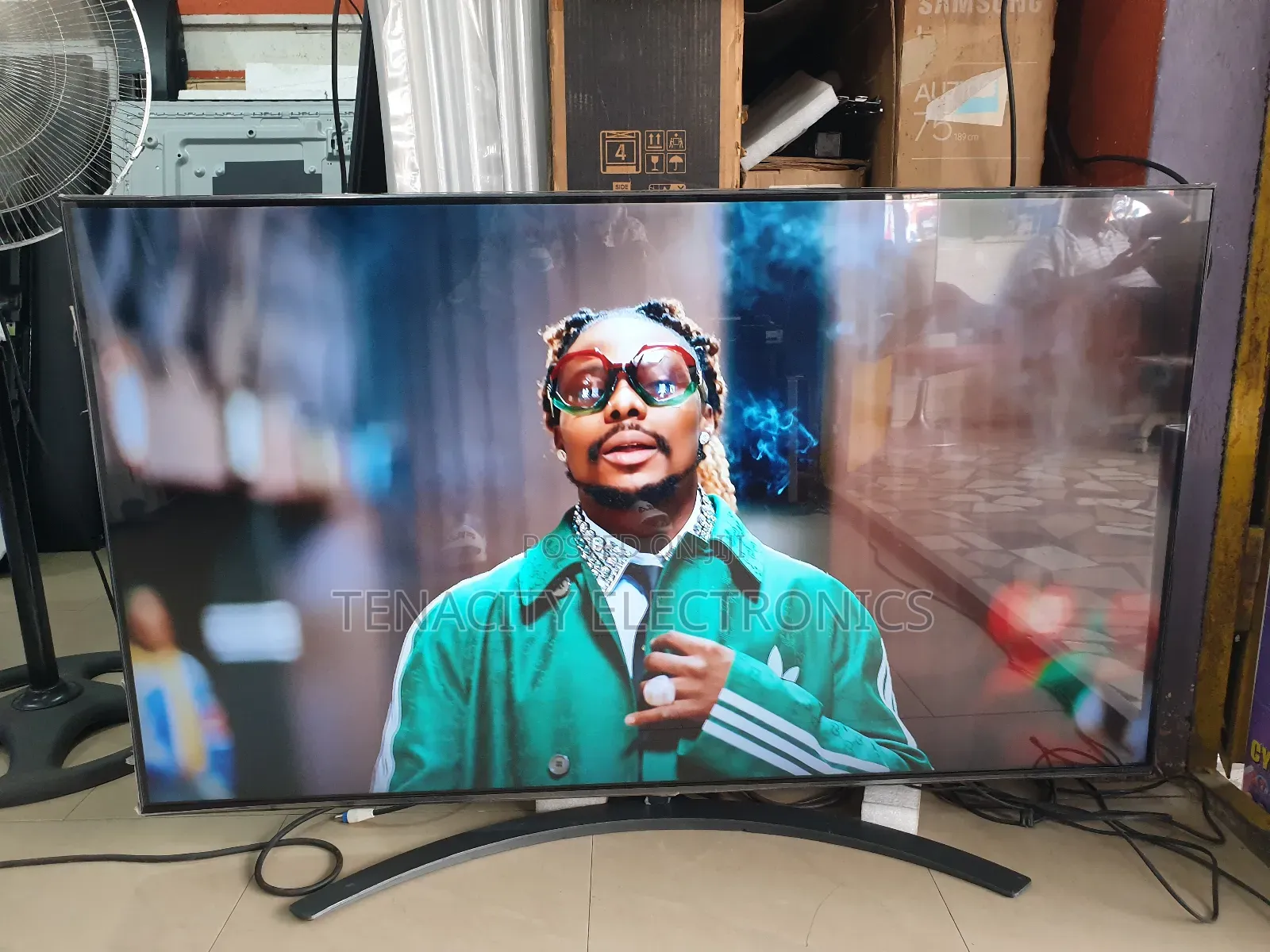 55"Edgeless LG Nanocell Uhd HDR Smart Satellite TV