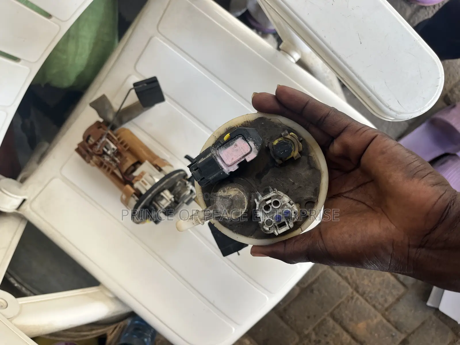 Corolla 2006 Fuel Pump Complete Home Used