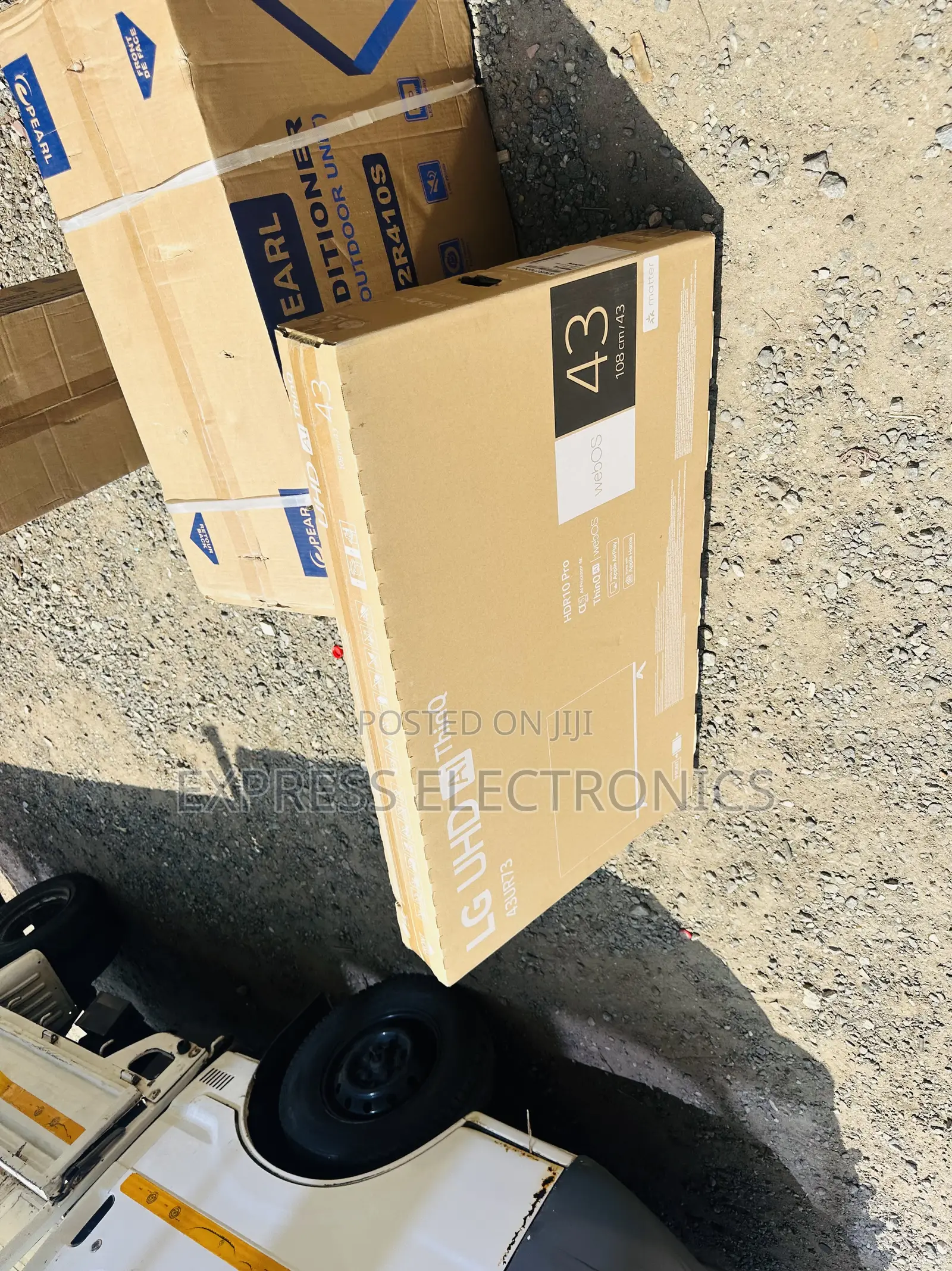Sharp Smart LG UHD 43”UR73