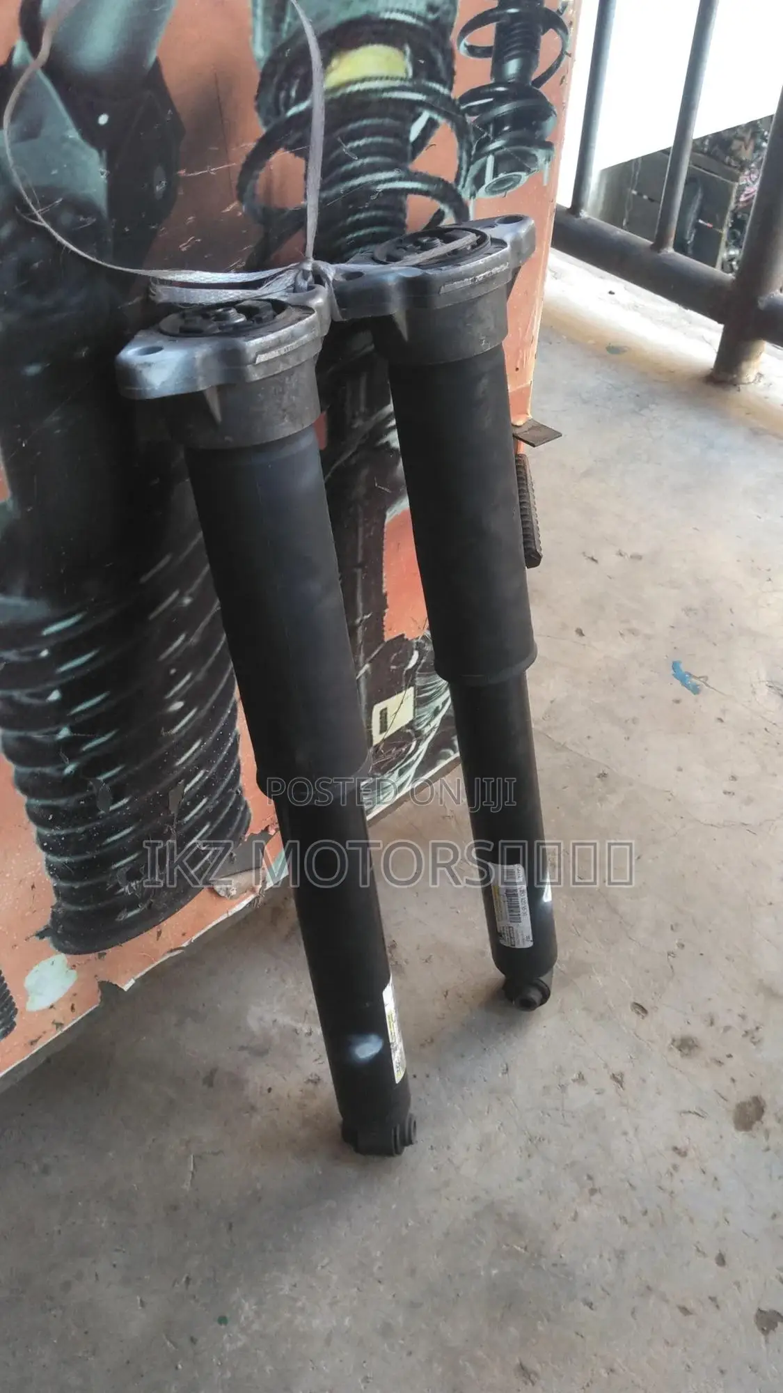 Mercedes Benz C300 (4matic) Back Shocks
