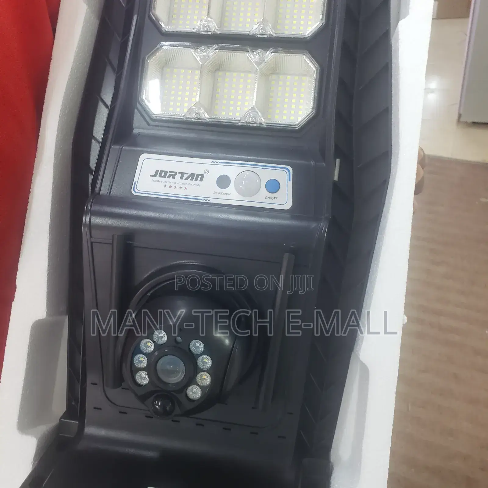 Solar Street Light With CCTV Camera. Remote Control