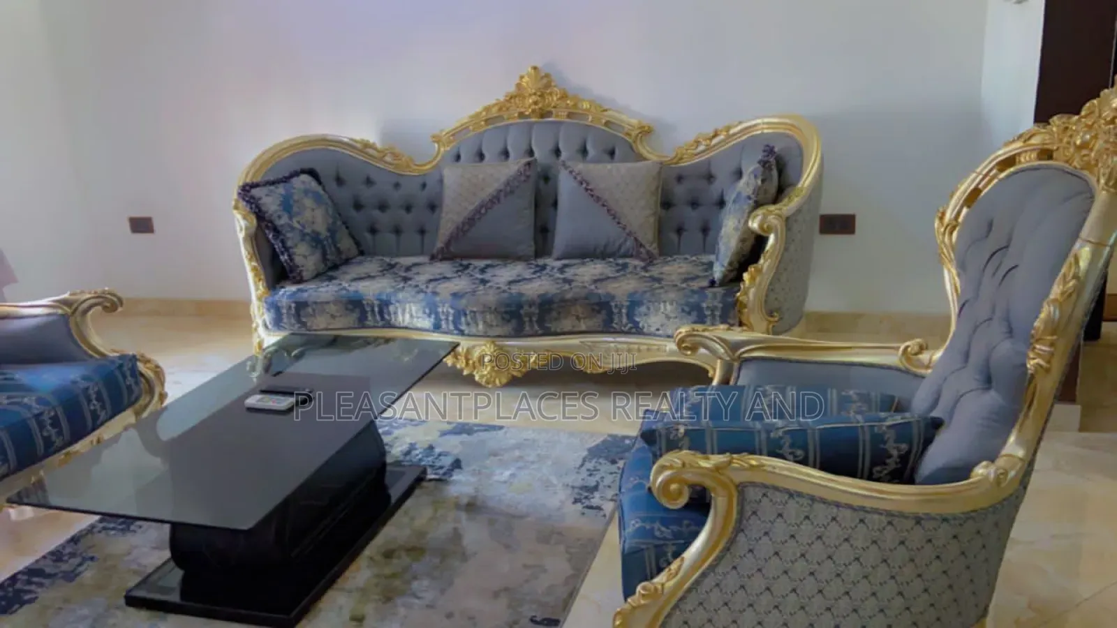 Furnished 3bdrm Apartment in Pleasantplaces, East Legon for rent
