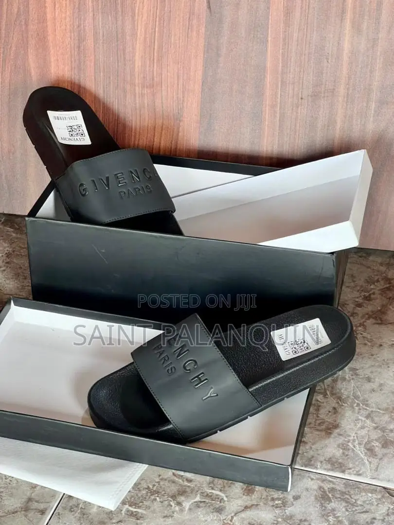 Venchy Unisex Slippers