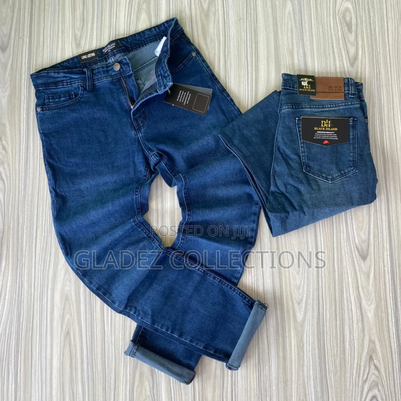 Straight Cut Jeans