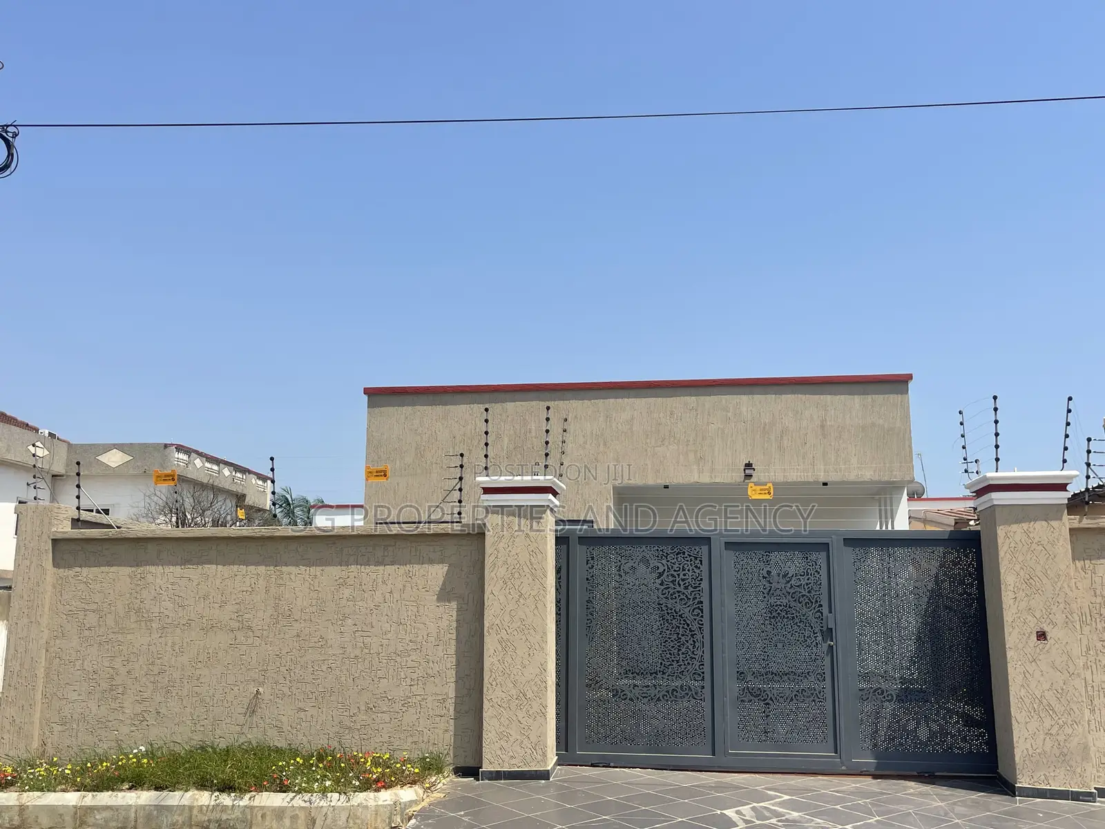 3bdrm House in Coastal, Spintex for rent