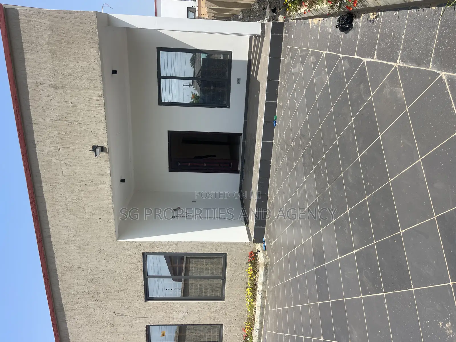 3bdrm House in Coastal, Spintex for rent