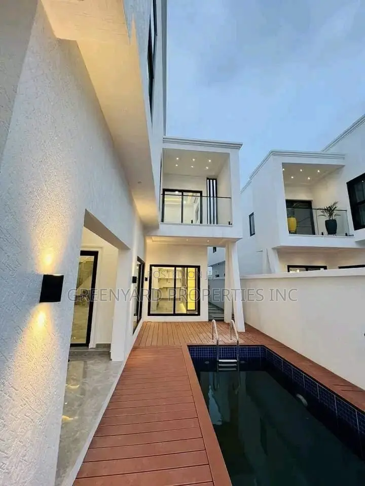5bdrm House in Adjiringanor, East Legon for sale